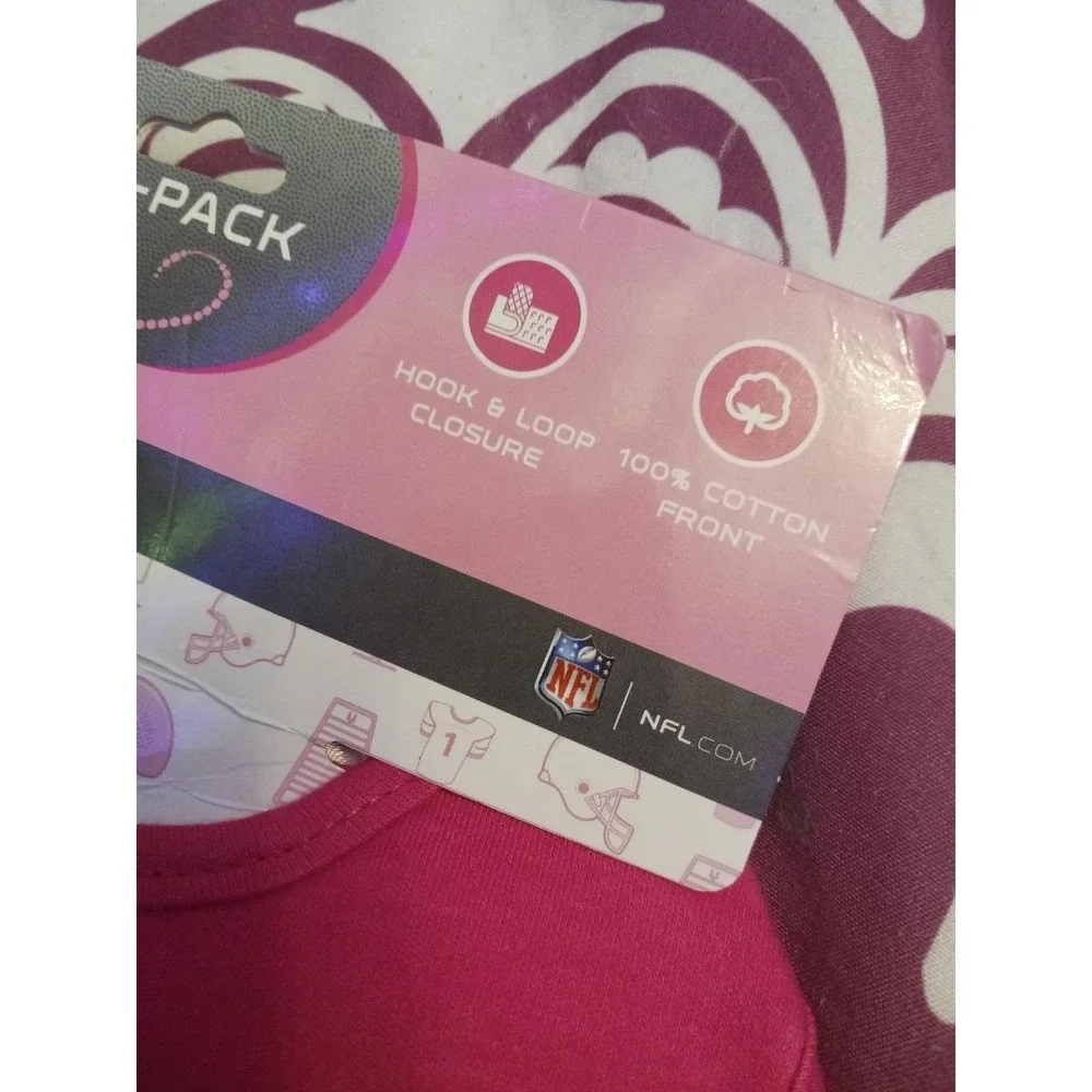 NEW Baby Fanatic NFL Baby Bib 2pk, Pink & White, Denver Broncos